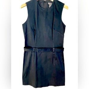 🔥🖤Banana Republic stretch twill dress size 6 w/ Velcro belt at waist. CUTE!